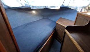 Aquafibre 32 - Jay - 5 Berth Inland Cruiser