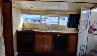 Alpha 31 - Raven - 5 Berth Inland River Cruiser