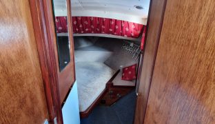 Alpha 31 - Raven - 5 Berth Inland River Cruiser