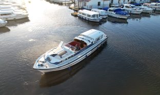 Aquafibre 42 - Glistening Light - 9 Berth River Cruiser