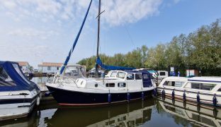 Nordic 81 - Curlew - 4 Berth Motor Sailor