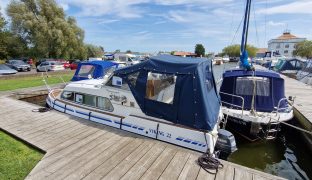 Viking 22 ZIG ZAG - 2 Berth Inland river cruiser  