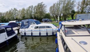 Viking 22 ZIG ZAG - 2 Berth Inland river cruiser  