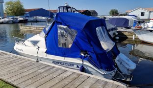 Quicksilver 510 - Off The Hook - 2 Berth Sports Boat