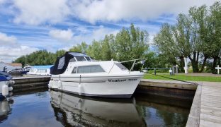 Viking 215 - WottKnot - 4 Berth Inland river cruiser