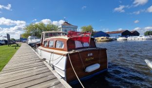 Martham Boats Wooden River Cruiser - Nice One - 4 Berth Classic Wooden Cruiser 