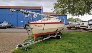 Swift 18 - Aquaholic - 4 Berth Boat