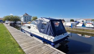 Seamaster 813 - Little Greebe - 4 Berth Inland River Cruiser