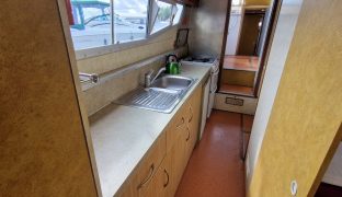 Aquafibre 42 - Lindsay B - 9 Berth Inland River Cruiser