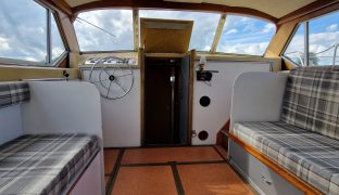 Aquafibre 42 - Lindsay B - 9 Berth Inland River Cruiser