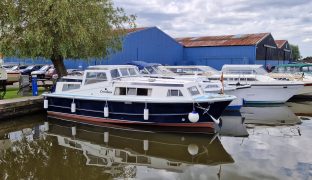 Aston 30 - CROSSBOW - 5 Berth Sports cruiser 