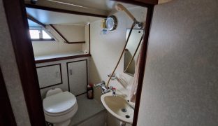 Aquafibre 38 Lowliner - Russet Retreat - 6 Berth Inland River Cruiser