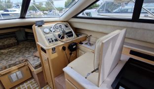 Bayliner - Minoo  - 4 Berth Inland Cruiser