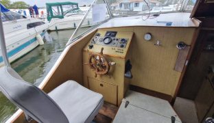 Seamaster 27 - Avocet - 4 Berth Inland cruiser