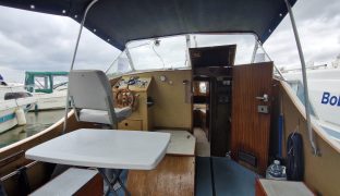 Seamaster 27 - Avocet - 4 Berth Inland cruiser