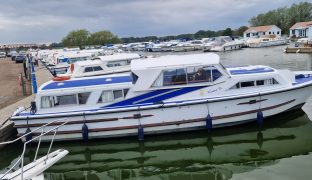 Aquafibre 38 - Rosalind Too - 6 Berth Inland Cruiser