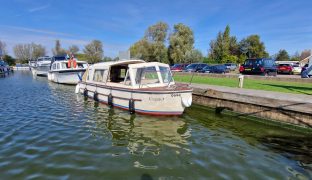 Siesta 20 - Cygnet - 2 Berth Inland river cruiser 