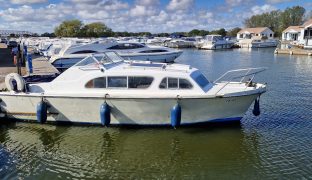 Elysian JGM Madeira - Ready Or Knot - 4 Berth Inland cruiser 