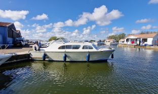 Elysian JGM Madeira - Ready Or Knot - 4 Berth Inland cruiser 