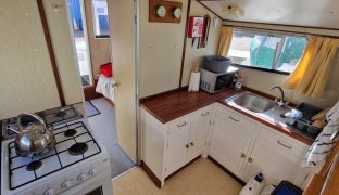 Aquafibre Pearl 38 - Moon Cloud  - 6 Berth Inland River Cruiser 