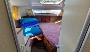 Aquafibre Pearl 38 - Moon Cloud  - 6 Berth Inland River Cruiser 