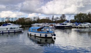 Bounty 28 - Broadland Melody - 4 Berth Inland River Cruiser