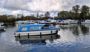 Bounty 28 - Broadland Melody - 4 Berth Inland River Cruiser