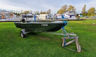 Aquapeche 370 Herbert Woods maintained fishing boat - Boat