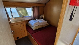 Alphacraft 32 - Pearl - 6 Berth Broads  River Cruiser