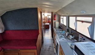 Aquafibre Entrepreneur 44 - Bright Light - 11 Berth Inland Cruiser