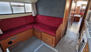 Aquafibre Entrepreneur 44 - Bright Light - 11 Berth Inland Cruiser