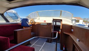 Aquafibre Entrepreneur 44 - Bright Light - 11 Berth Inland Cruiser