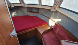 Aquafibre Entrepreneur 44 - Bright Light - 11 Berth Inland Cruiser