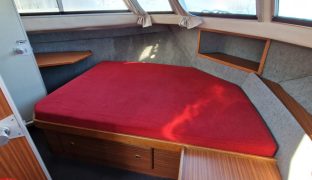 Aquafibre Entrepreneur 44 - Bright Light - 11 Berth Inland Cruiser