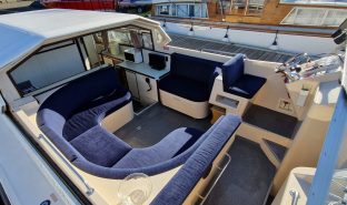 Connoisseur Commadore - Western - 6 Berth Inland Cruiser