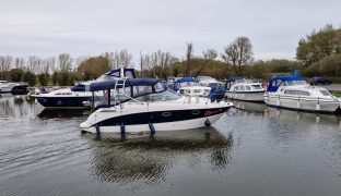 Maxum 2600 SE - Ohana - 6 Berth Sports Cruiser