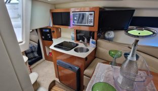 Maxum 2600 XE - Ohana - 6 Berth Sports Cruiser