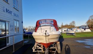 Quicksilver 510 - 2 Berth Sport weekender 