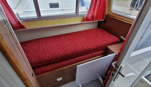 Horizon 35 - MEANDER - 6 Berth Inland river cruiser