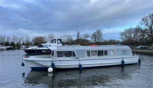 Horizon 35 - MEANDER - 6 Berth Inland river cruiser