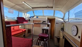 Aquafibre 38 - Antigua 1 - 7 Berth Inland cruiser