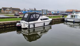 Shetland 4plus2 - Definitely Maybe - 4 Berth Inland cruiser 