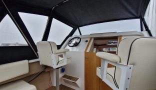 Shetland 4plus2 - Definitely Maybe - 4 Berth Inland cruiser 