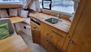 Shetland 4plus2 - Definitely Maybe - 4 Berth Inland cruiser 