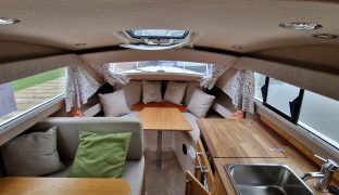 Shetland 4plus2 - Definitely Maybe - 4 Berth Inland cruiser 