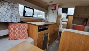 Shetland 4plus2 - Definitely Maybe - 4 Berth Inland cruiser 